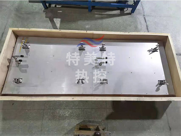 空間環境模擬真空艙用輔助加熱與冷卻用超大型冷板研制成功（LB223或 LB211）